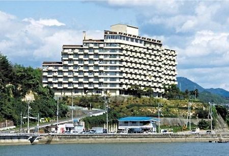 Oyo Hotel Miyajima Inn Hourainosato Hiroshima Itsukushima Exterior photo