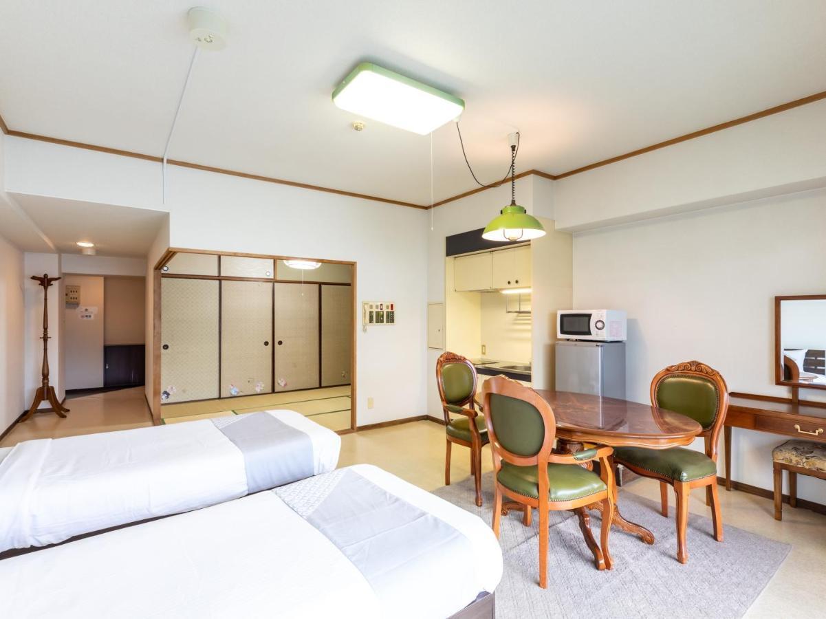 Oyo Hotel Miyajima Inn Hourainosato Hiroshima Itsukushima Exterior photo